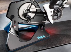 Le Garmin Tacx Neo 2T promet une expérience de cyclisme réaliste, directement chez vous.