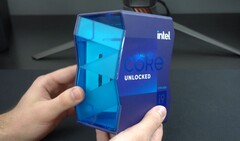 La boîte de l'Intel Core i9-11900K ressemble à un boîtier de PC de bureau supermini de Corsair. (Image source : Vassi Tech)