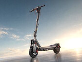 La trottinette électrique Segway Max G3 Plus est dotée d'un mode « boost » de 2 200 W, permettant une accélération de 0 à 15 mph en 2,4 secondes.