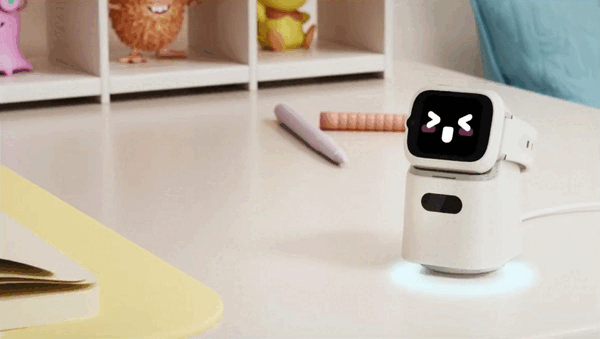 Le socle de recharge motorisé pour la montre TCL Kids Watch K5.