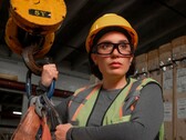 Innovative Eyewear crée les lunettes de sécurité Lucyd Armor AI pour les travailleurs évoluant dans des environnements difficiles. (Source de l'image : Innovative Eyewear)
