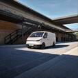 Le nouveau Ford Transit City : Ce tout nouveau fourgon électrique est conçu pour séduire les services de livraison et de messagerie, ainsi que les artisans et les prestataires de services.