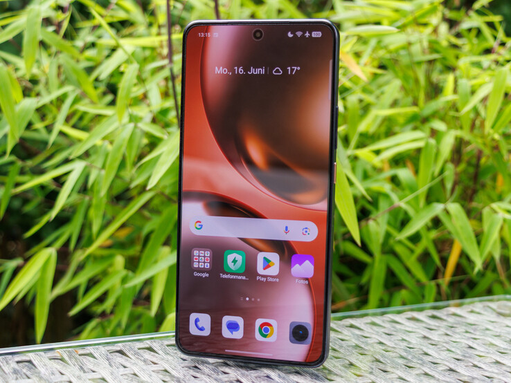realme GT 7. (Source de l'image : Daniel Schmidt)