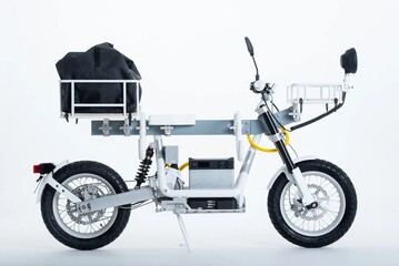 Le cyclomoteur utilitaire Osa, hautement configurable (Image Source : CAKE)