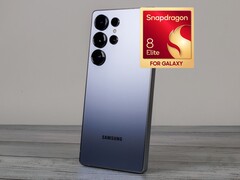 Selon les rumeurs, le Galaxy S26 Ultra serait doté d&#039;une batterie et d&#039;une fonction de chargement améliorées par rapport à son prédécesseur, illustré ici. (Source de l&#039;image : Notebookcheck, Qualcomm, édité)