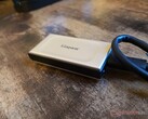 Kingston lance le SSD externe USB-C XS2000 avec une certification IP55 et des vitesses plus rapides que n'importe quel disque SATA III