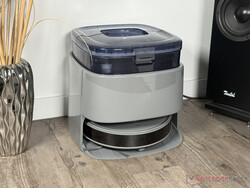 Lefant M3 Max en charge dans sa station