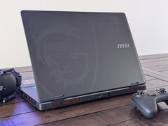 Le potentiel de jeu de la Crosshair 18 HX aurait pu être considérablement amélioré si MSI avait proposé des options RTX 5070 Ti (Image source : Notebookcheck)