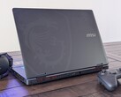 Le potentiel de jeu de la Crosshair 18 HX aurait pu être considérablement amélioré si MSI avait proposé des options RTX 5070 Ti (Image source : Notebookcheck)