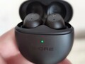 1MORE ComfoBuds Mini TWS en noir (Source : Own)