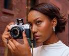 L'appareil photo numérique sans miroir Fujifilm X-T30 III est un modèle compact offrant des images fixes de 26,1 Mpx et des vidéos 30P 6K. (Source de l'image : Fujifilm)