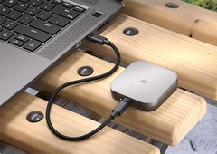 Le SSD externe EX400U est extrêmement rapide grâce à l&#039;USB 4 (Image source : Corsair)