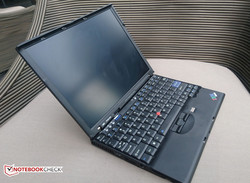 En test : le Lenovo ThinkPad X62 (3e génération), fourni par 51nb.com.