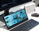 L'Acer PM131QT est un petit écran secondaire pour les fans de simulation et d'autres cas d'utilisation
