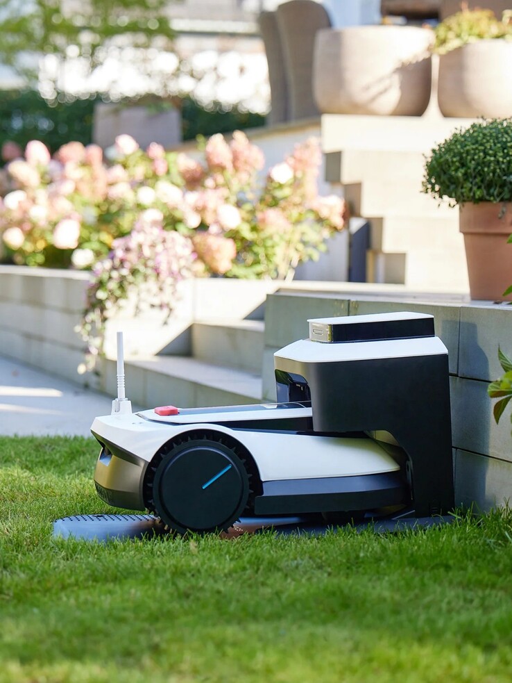 La tondeuse robot GOAT G1 d'ECOVACS. (Image source : ECOVACS)