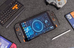 L'ONEXPLAYER sera bientôt disponible avec un Ryzen 7 4800U ou Ryzen 7 5700U. (Image source : One-netbook)