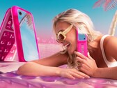Un peu tardivement, HMD Global présente un téléphone à clapet pour le film Barbie. (Source de l'image : HMD Global)