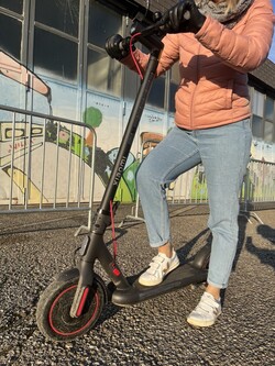 En examen : Xiaomi Electric Scooter 4 Pro, fourni par Xiaomi