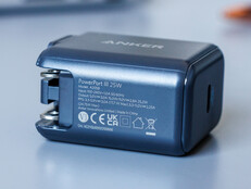 Chargeur 313 (Ace, 25W) (Photo : Daniel Schmidt)