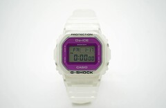 La prochaine montre Casio G-Shock DW-5600 Da-iCE collab est dotée d'un boîtier et d'un bracelet en résine squelette au fini mat. (Source de l'image : Great G-Shock World)