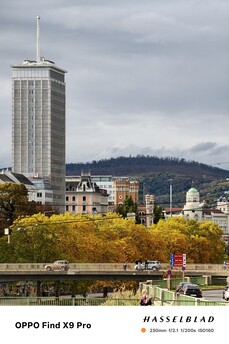 Oppo Find X9 Pro avec téléconvertisseur zoom 10x