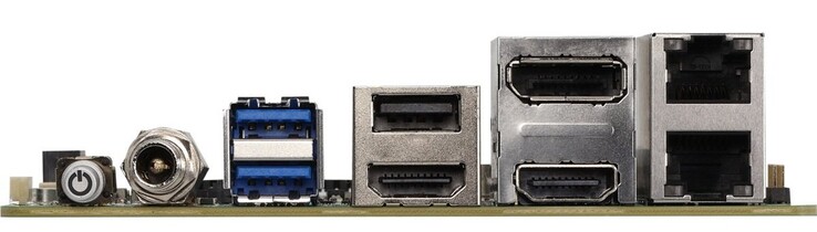 DisplayPort, HDMI, deux ports Ethernet et plusieurs ports USB sont disponibles (Image source : Aaeon)