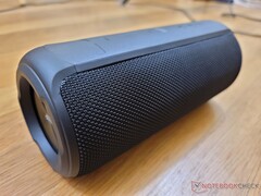 L&#039;Harmony Capsule 200 de Monoprice est une enceinte portable sans fioritures, avec un son puissant mais peu de fonctionnalités