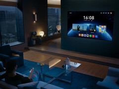 Le Mate TV Pro fonctionnant sous HarmonyOS et contrôlé par la télécommande conventionnelle de Huawei. (Source de l&#039;image : Huawei)