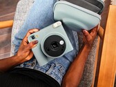 Le Fujifilm Instax Square 2 permet de modifier l’apparence des photos à l’aide de filtres.