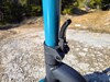 Le guidon du SO4 Pro Max peut être rabattu.