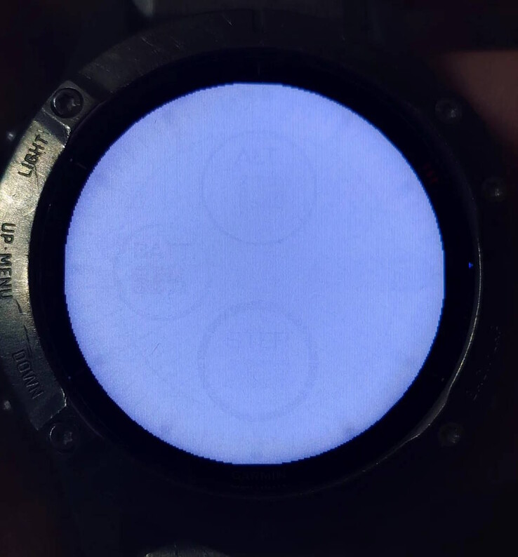 La Fenix 6 Pro avec MIP-Display peut également être trafiquée par un seul appareil (Bildquelle : Johnno74, Reddit)
