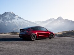 Le nouveau Model Y rouge cerise de minuit (image : Tesla)