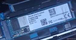 512 GB PCIe 3.0 SSD "511BS0512HB" (en anglais)