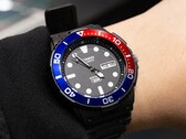 Les montres Casio MRW-230H-1E sont listées dans la boutique en ligne de la marque au Royaume-Uni. (Source de l'image : Casio)