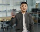 Carl Pei, PDG de Nothing, brandissant un Nothing Phone flou (3). (Source de l'image : Google)