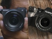 Le Sony A6700 et le Fujifilm X-S20 offrent tous deux une grande puissance dans des boîtiers APS-C étonnamment petits. (Source de l'image : Sony / Fujifilm - édité)