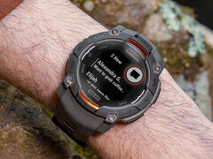 La prochaine mise à jour stable pour l'Instinct E et l'Instinct 3 devrait contenir de nombreuses nouvelles fonctionnalités et améliorations. (Source de l'image : Garmin)