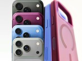 Étuis de l'iPhone 18 Pro ayant fait l'objet d'une fuite (à droite).