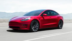 Modèle 3 rouge (image : Tesla)