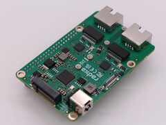 Le Radxa Dual 2.5G Router HAT apporte également une extension NVMe SSD au Raspberry Pi 5 et à d&#039;autres SBC de taille similaire. (Source de l&#039;image : Radxa)