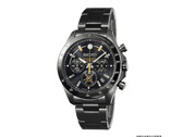 Chronographe Seiko noir en collaboration avec la locomotive à vapeur D51, avec touches dorées sur le cadran et bracelet en acier inoxydable.
