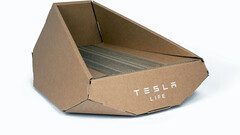 Une litière pour chat en forme de cybercamion (image : Tesla)