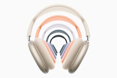 Les AirPods Max avec USB-C devaient bénéficier de la prise en charge de l'audio sans perte grâce à une mise à jour qui semble avoir été repoussée. Illustration : Couleurs disponibles pour les AirPods Max avec USB-C. (Source de l'image : Apple)