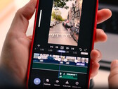 Adobe Premiere pour téléphones est doté d'une interface tactile optimisée pour le montage vidéo. (Source de l'image : Adobe)