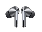 Les écouteurs Galaxy Buds 3 Pro sont dotés de fonctions d'IA Galaxy telles qu'un interprète en temps réel. (Source de l'image : Samsung).