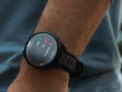 Garmin a annoncé la version 22.24 du logiciel pour les smartwatches Forerunner. (Source de l'image : Garmin)
