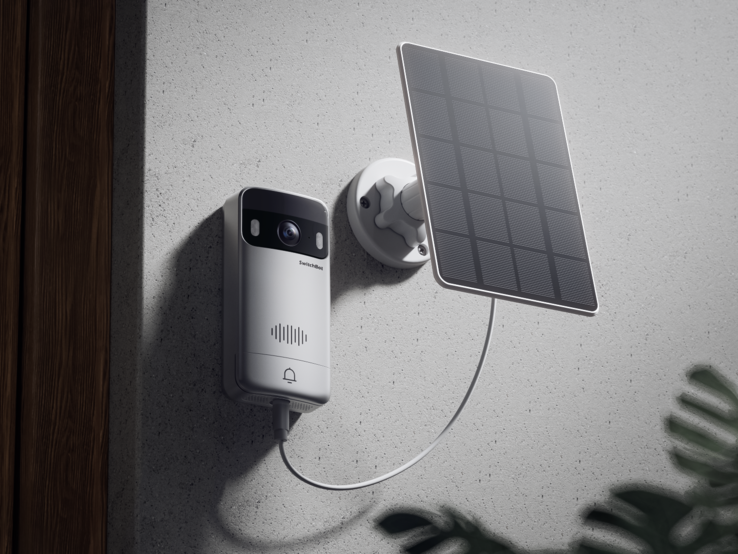 La sonnette vidéo intelligente SwitchBot peut également être rechargée à l'aide d'un panneau solaire (Image source : SwitchBot)