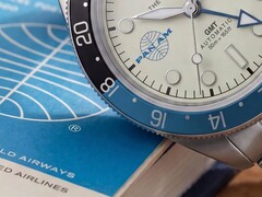 La nouvelle montre GMT automatique de Timex s'inspire de l'âge d'or de l'aviation