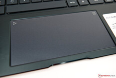 Pavé tactile de l'Asus ZenBook Flip 13 UX363