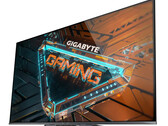 Le Gigabyte S55U mesure 54,6 pouces de large et offre une sortie 4K/120 Hz. (Image source : Gigabyte)